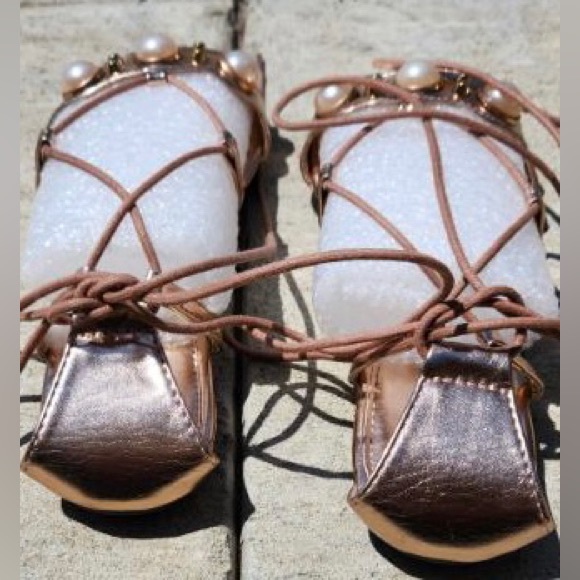 Cape Robbin Metallic Rose-Gold Gladiator Sandals - Picture 8 of 12